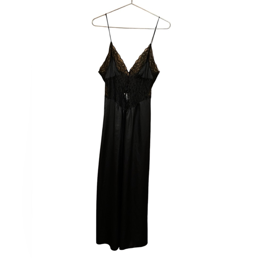 Vintage Donna Richard for Gillian O’malley nightwear slip black small
